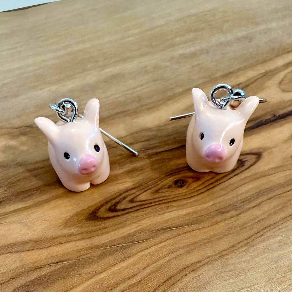 Piggie Earring