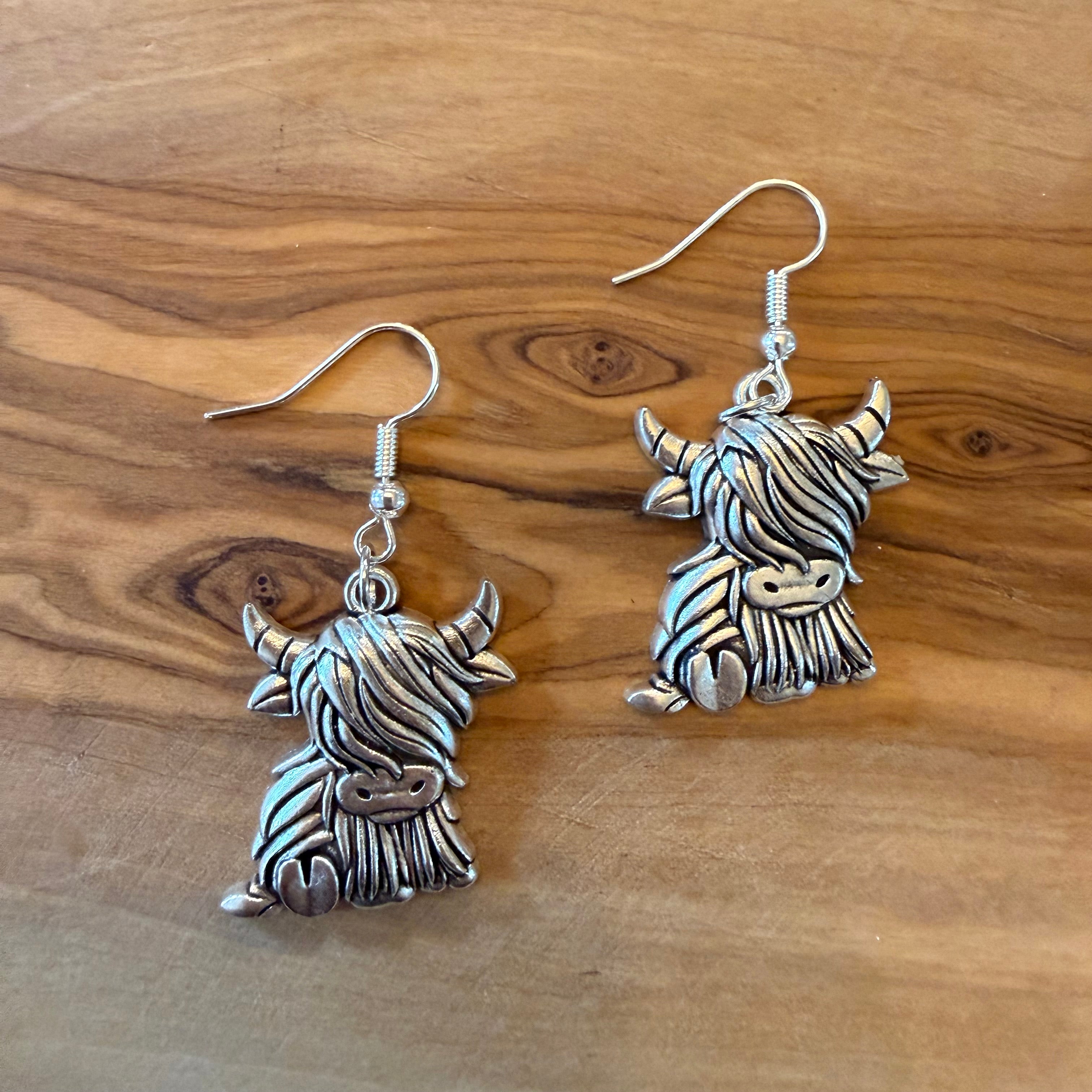 Highland Cow Earring