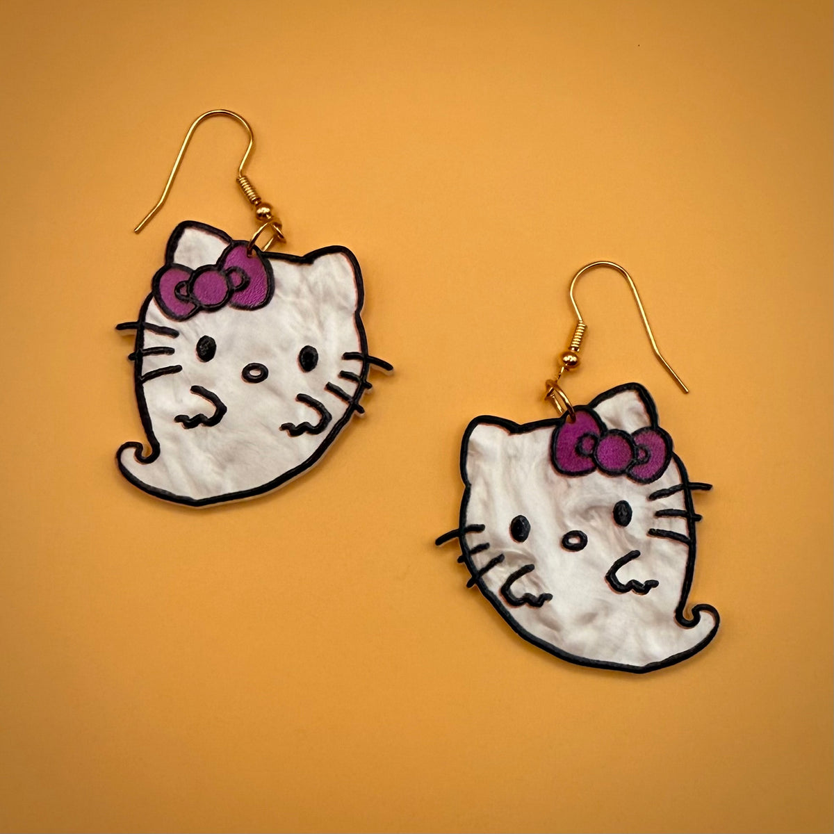 Ghost Kitty Earring